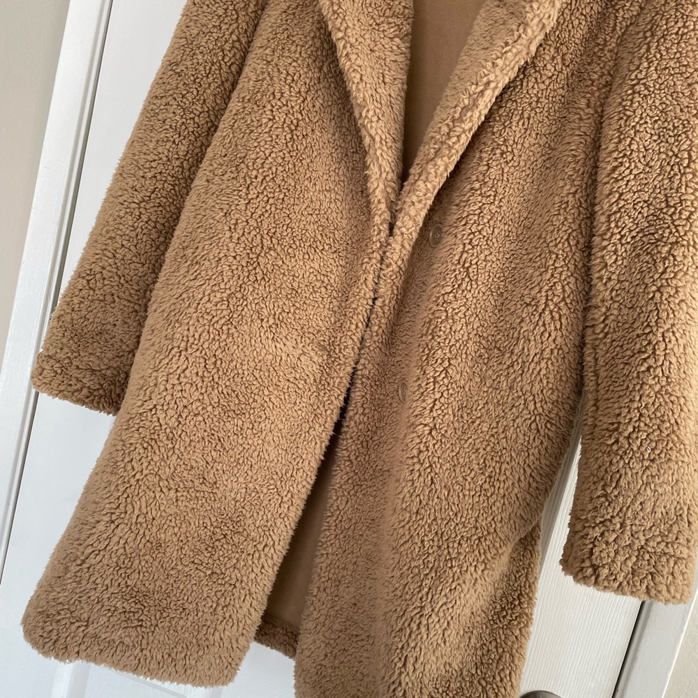 Uniqlo Fuzzy Coat In Camel Color - image 6